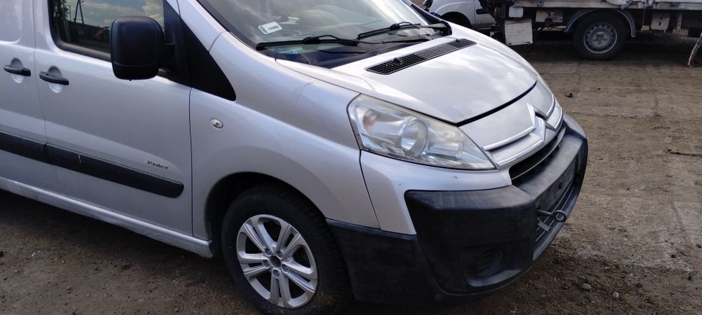 Citroen jumpy  2007 2.0 HDi 88 kw lewy błotnik prawy błotnik dzwi maska lampa grill inne przód