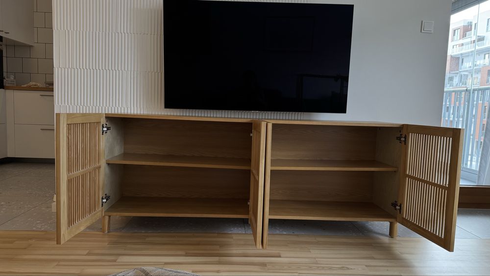 Komoda duża drewniana Ażurowe drzwiczki lamele