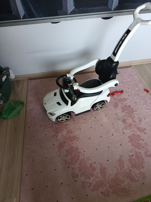 Samochód dla dziecka 4 w 1