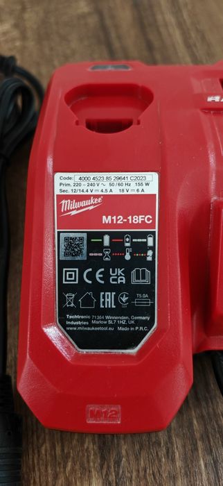 Ładowarka Milwaukee M12-18FC