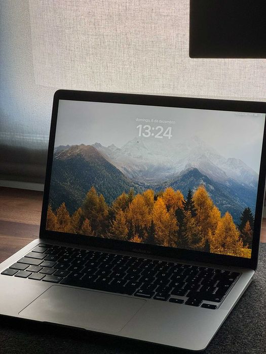 Macbook Air M1 Apple