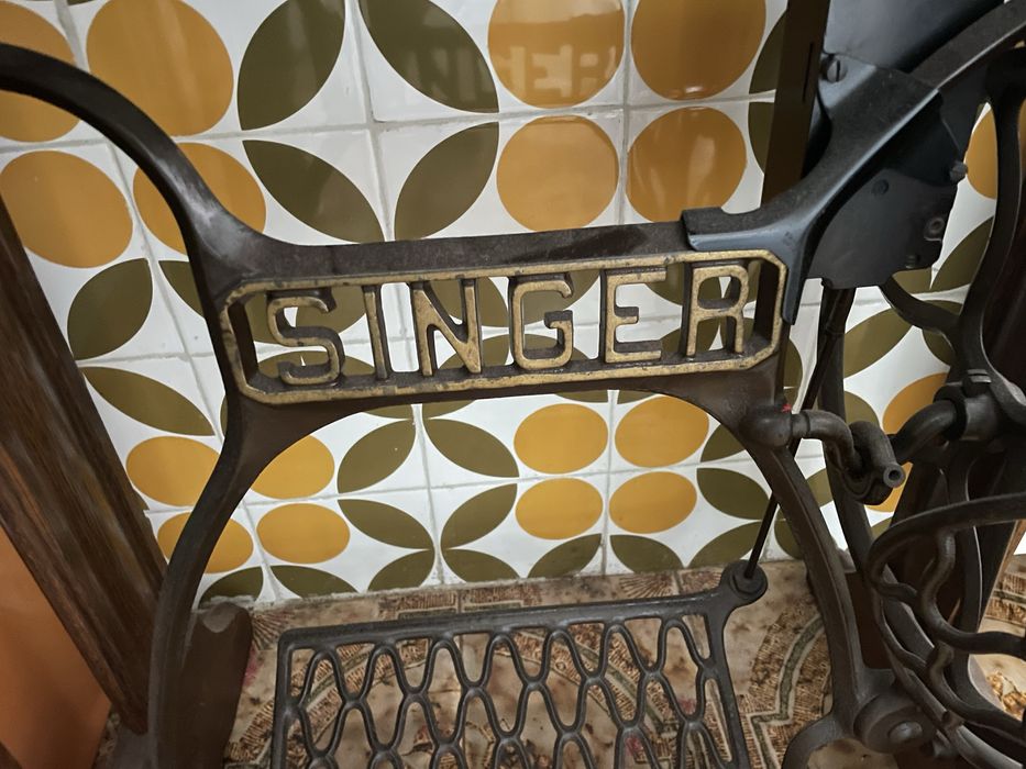 Maquina costura antiga Singer