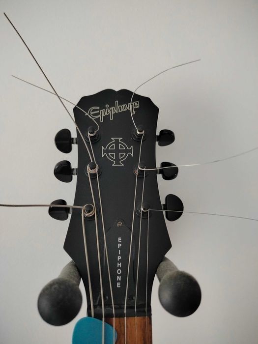 Gitara elektryczna Epiphone Goth XII - multiefekt gitarowy NUX MG300