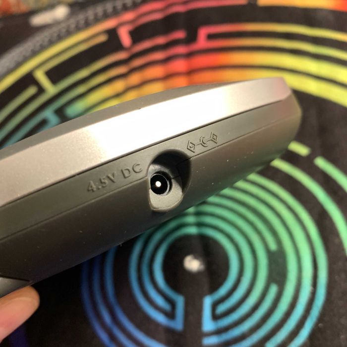 Портативний CD-плеєр Philips AX2200 з адаптером живлення у комплекті