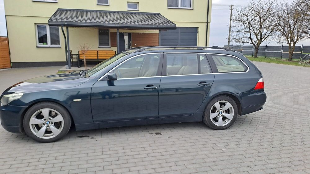 BMW serii 5, E61 stan bardzo dobry.