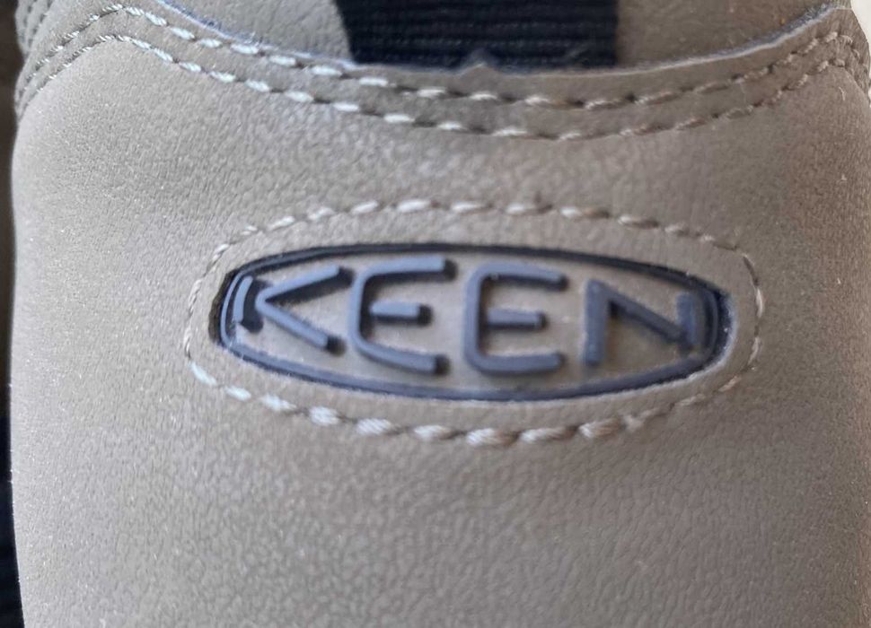 Sandały KEEN 42 (9)