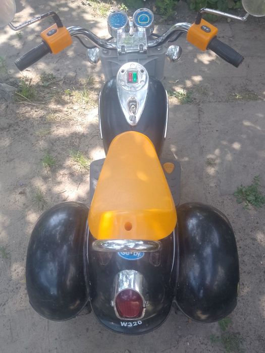 Дитячий мотоцикл