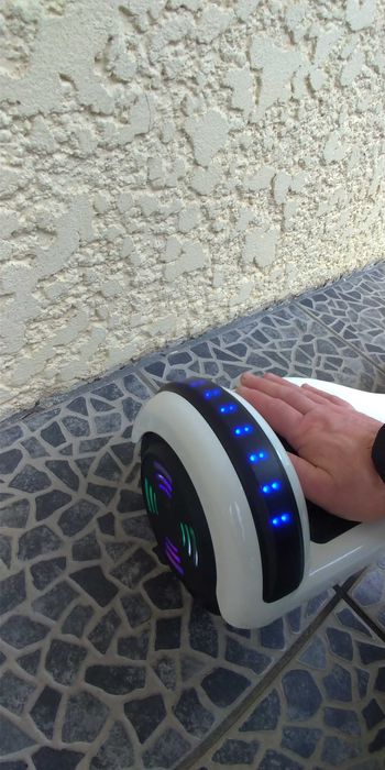 Hoverboard praticamente nova