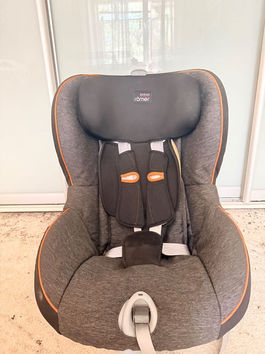 Автокрісло Britax Römer KING II LS 9–18 кг
