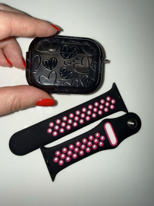 Продам  комплект чехол и ремешок