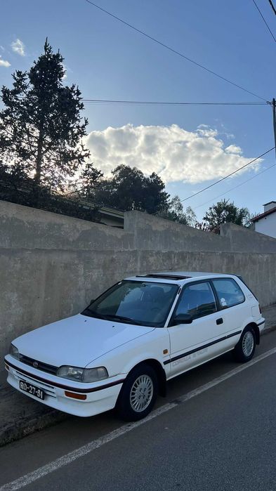 Toyota Corolla E90 - 1.3cc XL - 106 mil km
