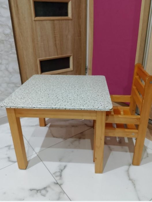 Stolik dla dzieci
