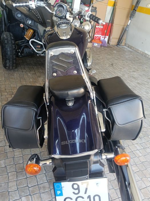 Suzuki intruder boulevard