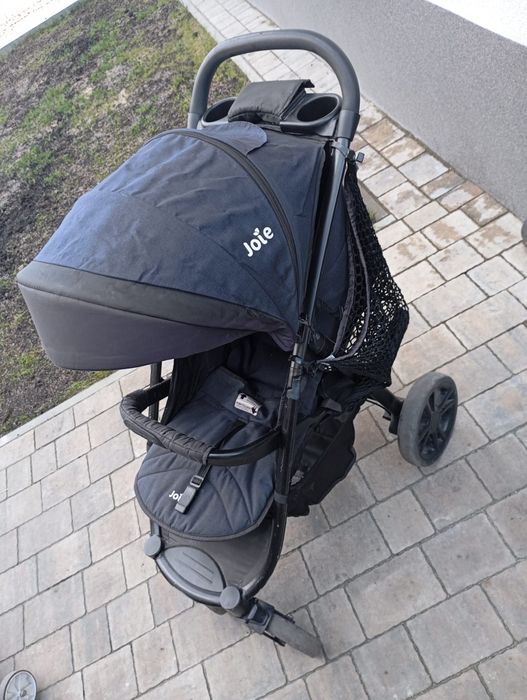 Wózek spacerowy Joie