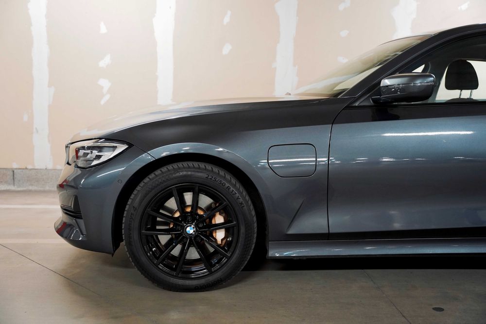 Bmw 330e Corporate Edition