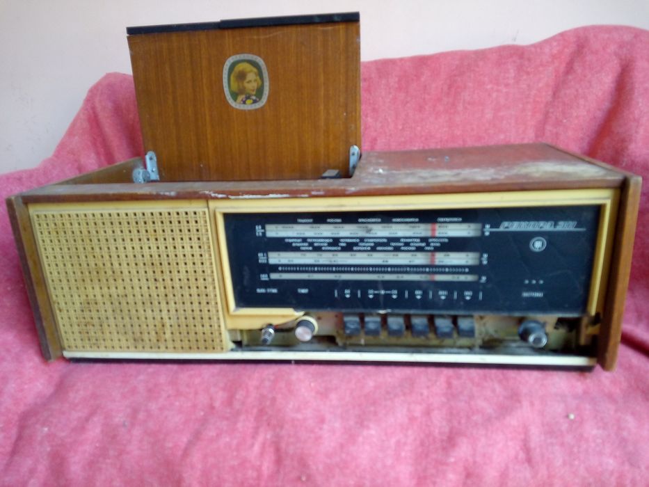 Ламповая радиолла Рекорд-311к