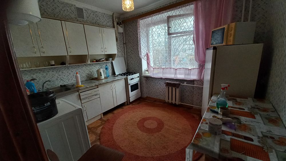 2 поверх 6 спальних місць