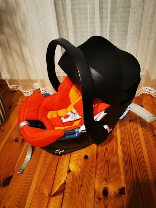 Fotelik cybex atom 3 +  baza isofix bezwypadkowy!