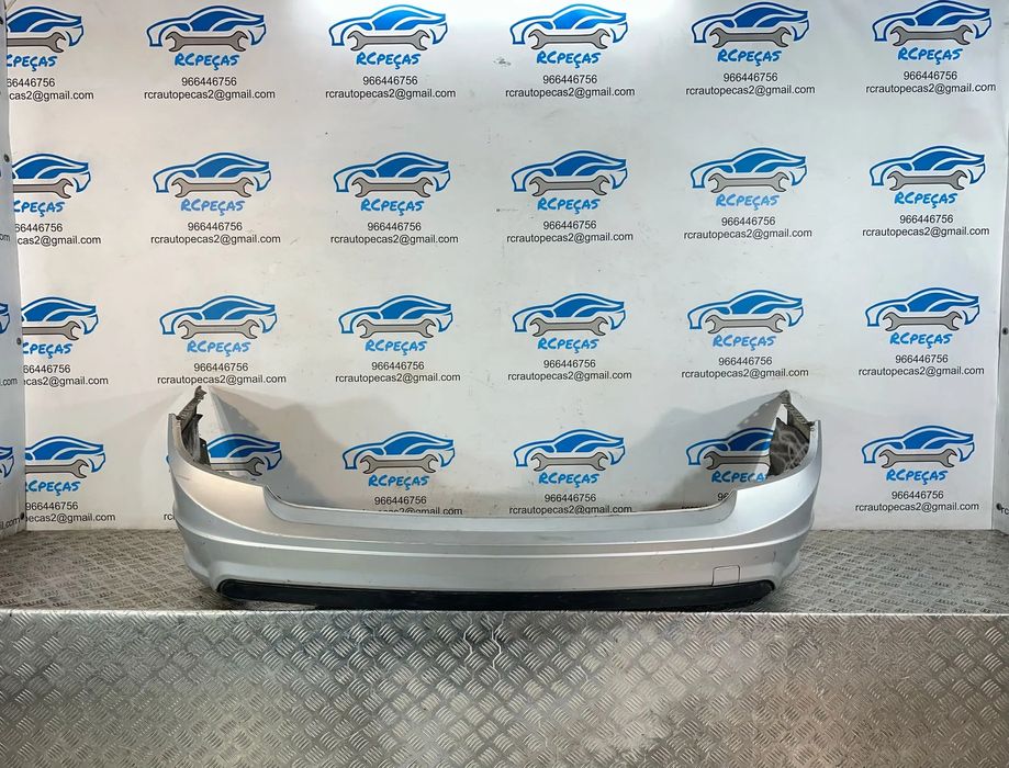 Parachoques Tras Traseiro Original AMG Mercedes Benz Classe C W204