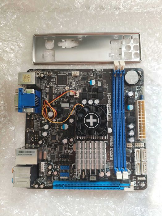 Mini ITX плата ASRock C70M1, термінал, NAS