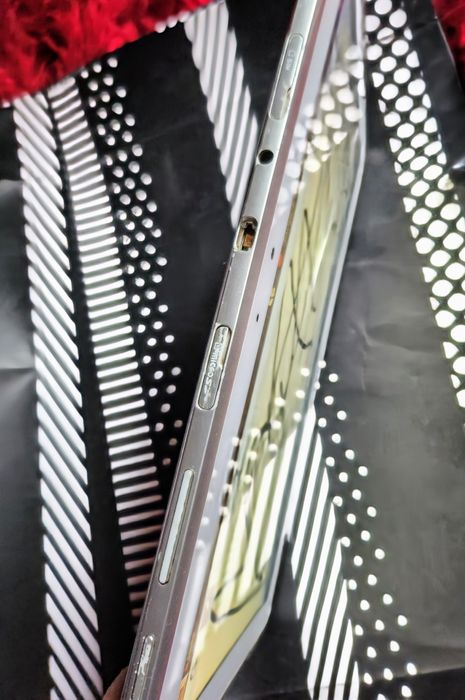 Планшет Samsung note 10.1 з 3g GT-N8000ZWASEK