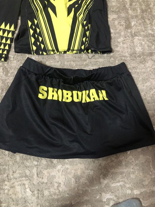 Костюм для  тренировок.