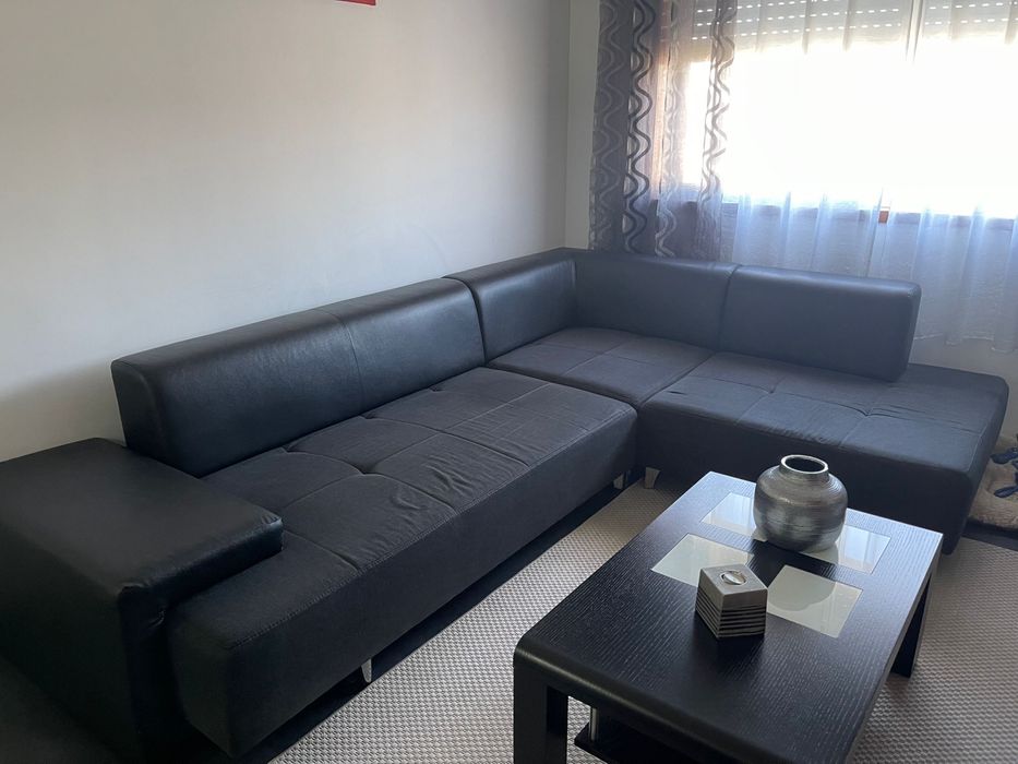 Sofá com chaise longue