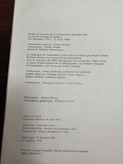 Livro arte Salvador Dali