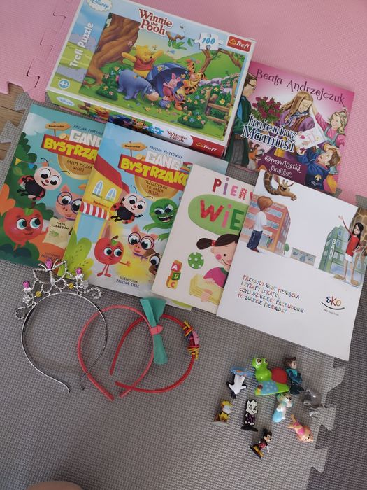 Puzzle książeczki gang bystrzaków opaski figurki