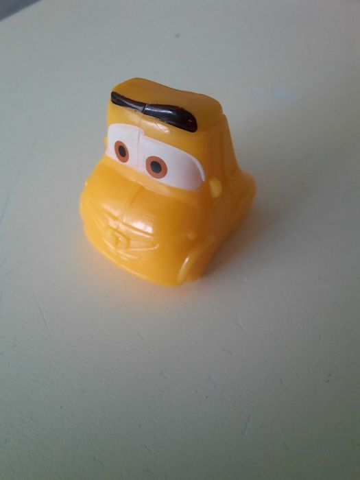 Figurka Luigi auta Disnay