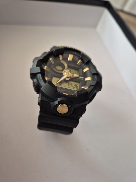 Zegarek Casio G-SHOCK GA-710B