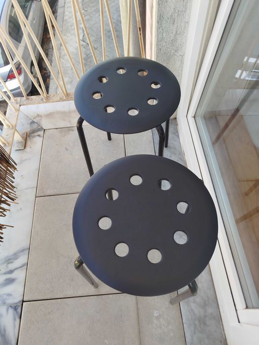 2 Bancos IKEA novos