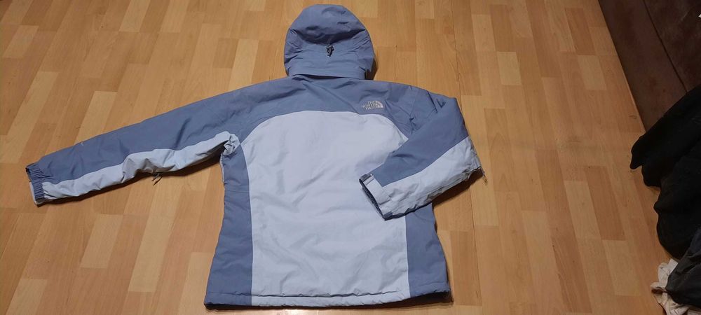 Zimowa damska kurtka turystyczna THE NORTH FACE HYVENT r.L st.b.dobry
