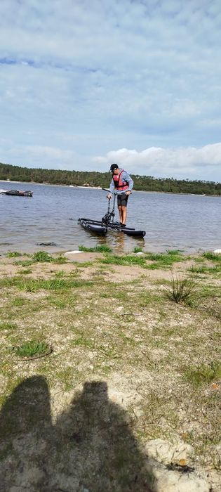 Sup bicicleta aquatica