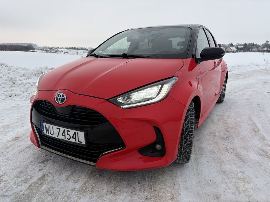 Toyota Yaris Premiere Editon automat Salon polska