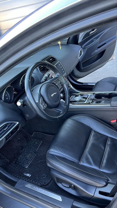 Jaguar XE 2015 2.0 Дизель