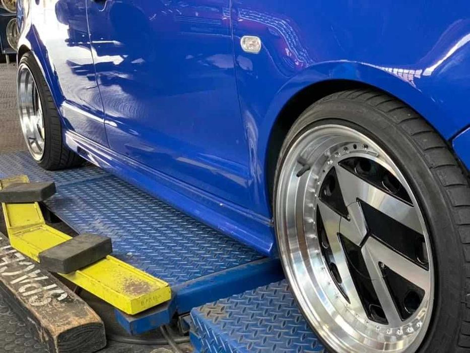 Диски R17 5x112 Volkswagen Jetta Caddy Passat Jetta Golf Scirocco T4