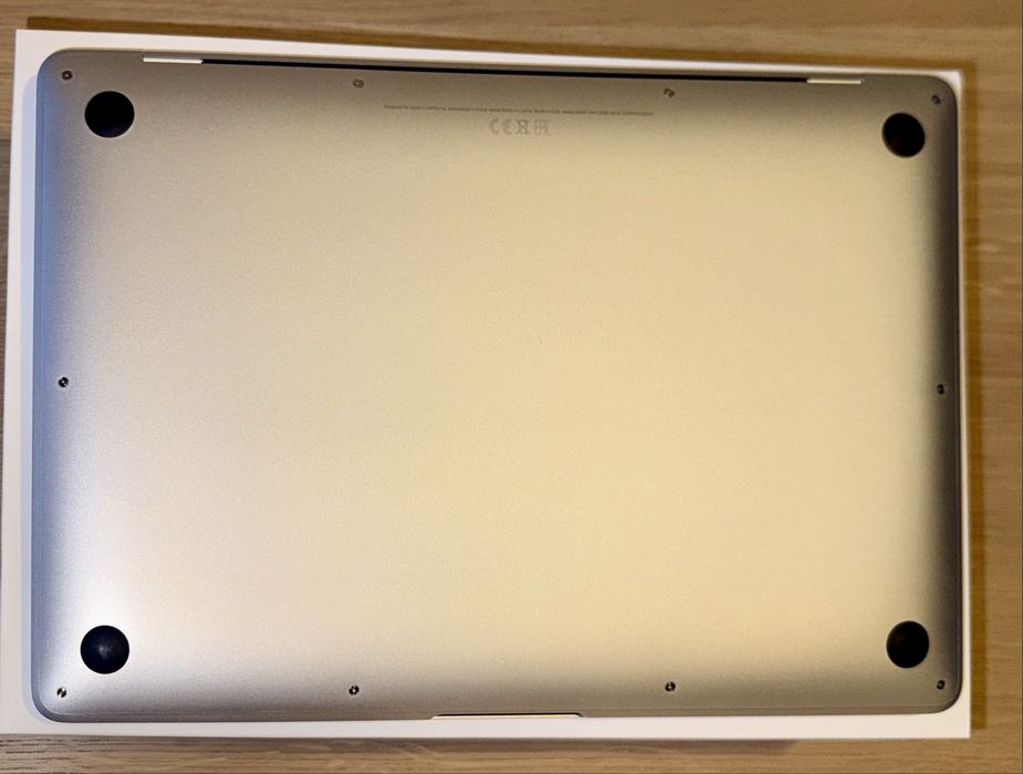 Apple MacBook Air 13 M1 8GB Ram 512GB