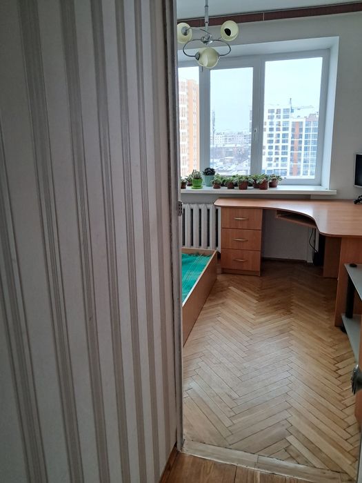 Здаю в оренду 3-х кімнатну квартиру. Вишневе (центр)