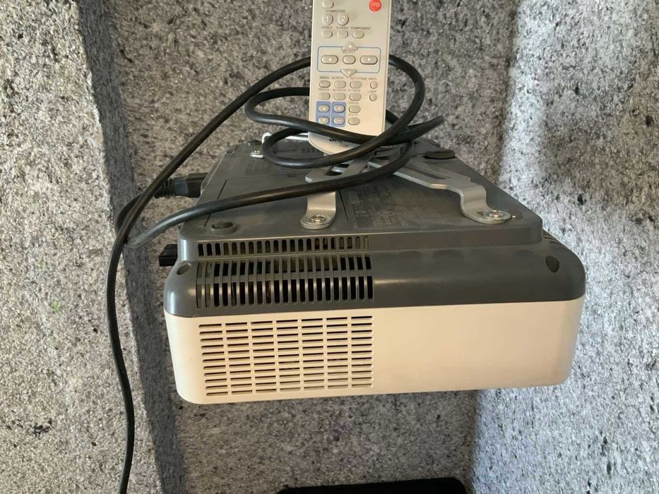 проектор sanyo plc-xw55a