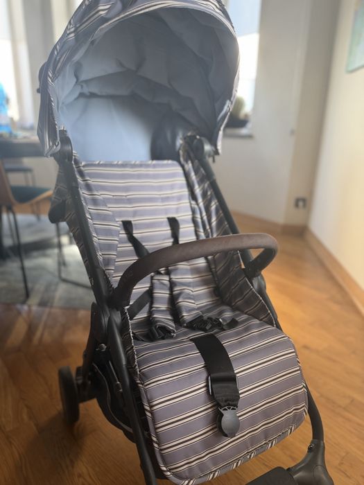 Прогулочная коляска elodie