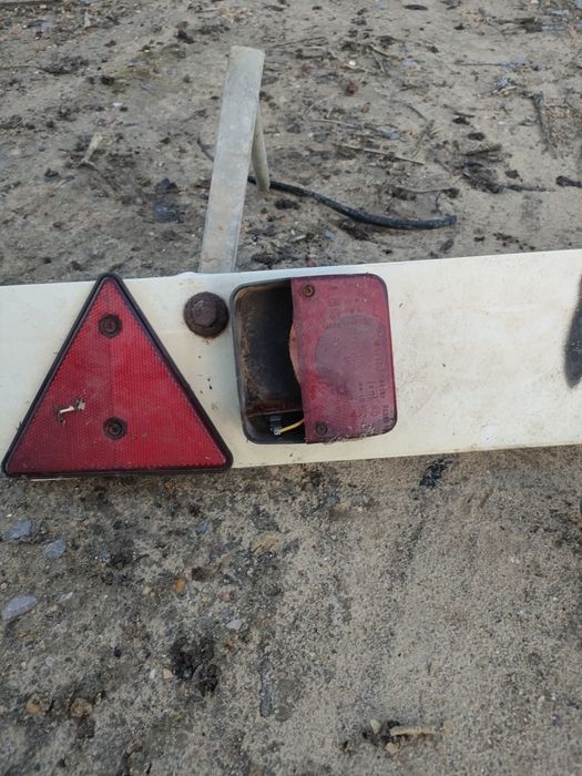 Placa de luzes para atrelado