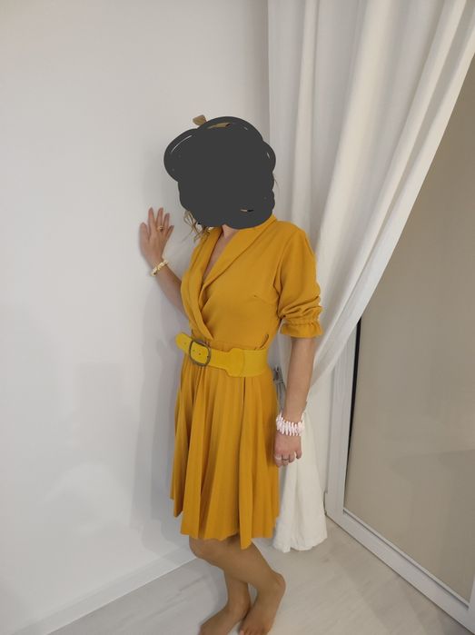 Sukienki 2 sztuki H&M, druga Gratis