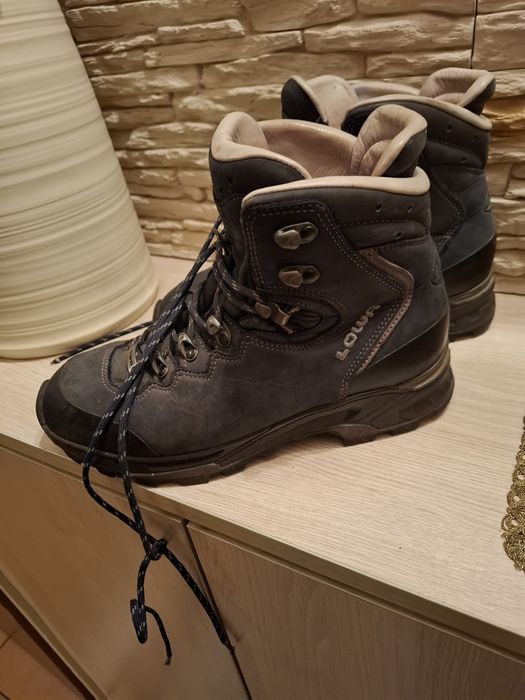 Lowa Buty trekkingowe 40