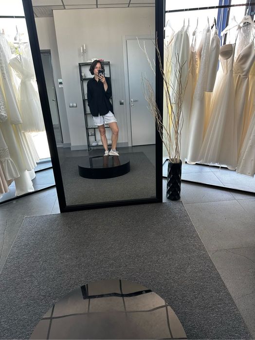 Дзеркало настінне, велике підлогове з ніжкою. Зеркало большое для дома