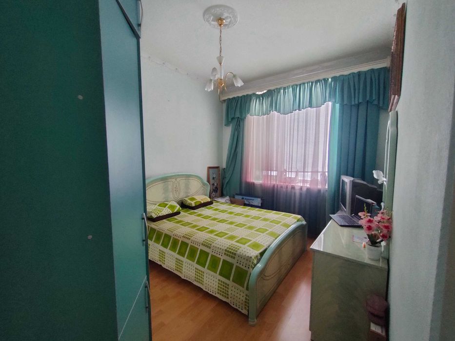 Продам 4кк в Котеджному будинку з гаражем