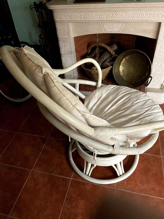 Cadeirão de Bambu de Baloiço e Rotativo