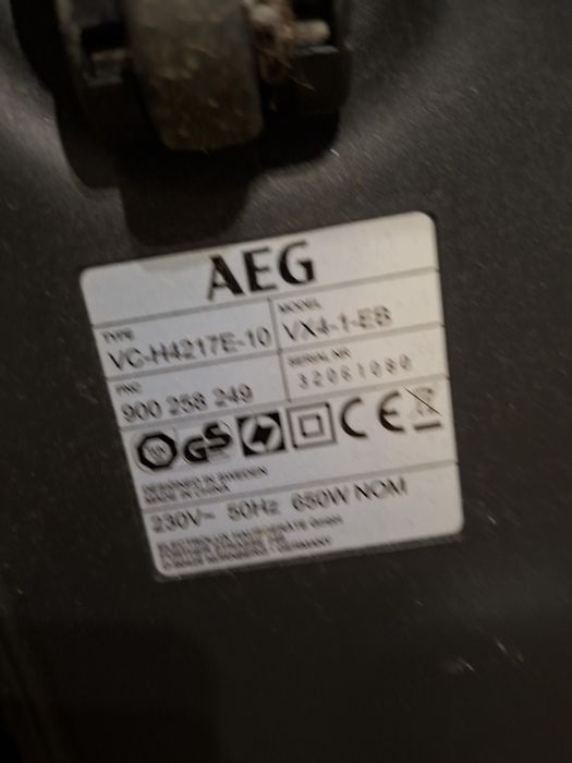 Aspirador AEG VX4-1-EB