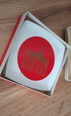 Podstawki pod szklanki DDR Berlin, kolekcjonerskie z czasów PRL