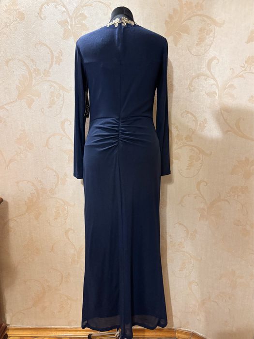 Жіноча темно-синя вечірня сукня Lovely Grace з вишивкою в розмірі M